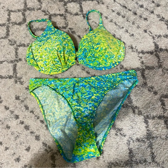 VENUS Swim Vintage Venus Two Piece Swim Bikini Set Green Blue